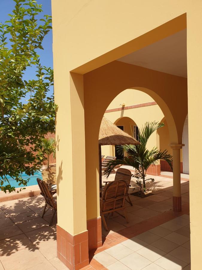 Magnifique Villa Riad avec piscine proche plage Saly Portudal Extérieur photo