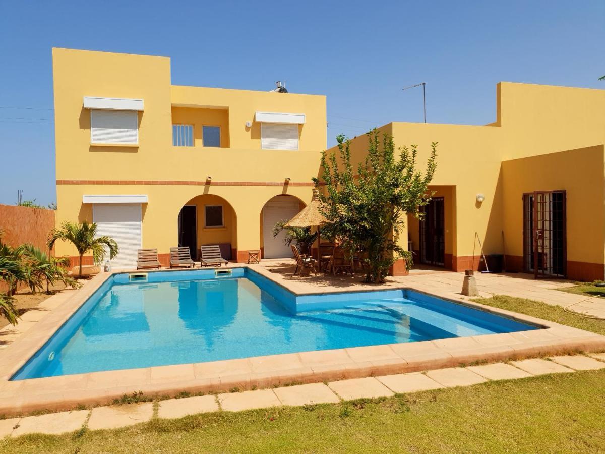 Magnifique Villa Riad avec piscine proche plage Saly Portudal Extérieur photo